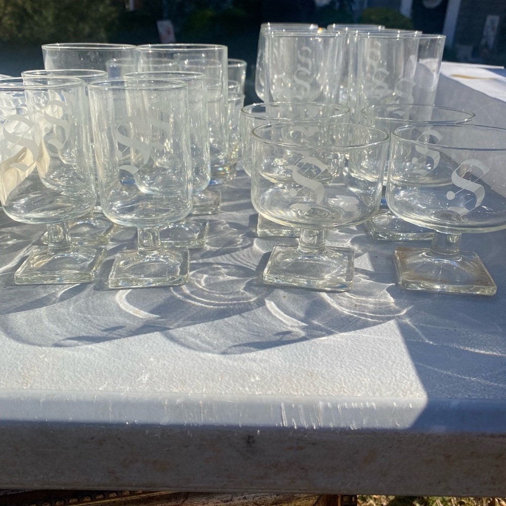 Elegant Clear Glassware Set
